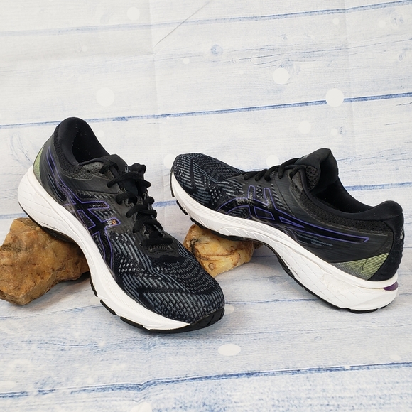 ASICS GT 2000 8 (Sz.9) women's Black & Purple Running Shoes, designed 4 strides - Picture 3 of 10